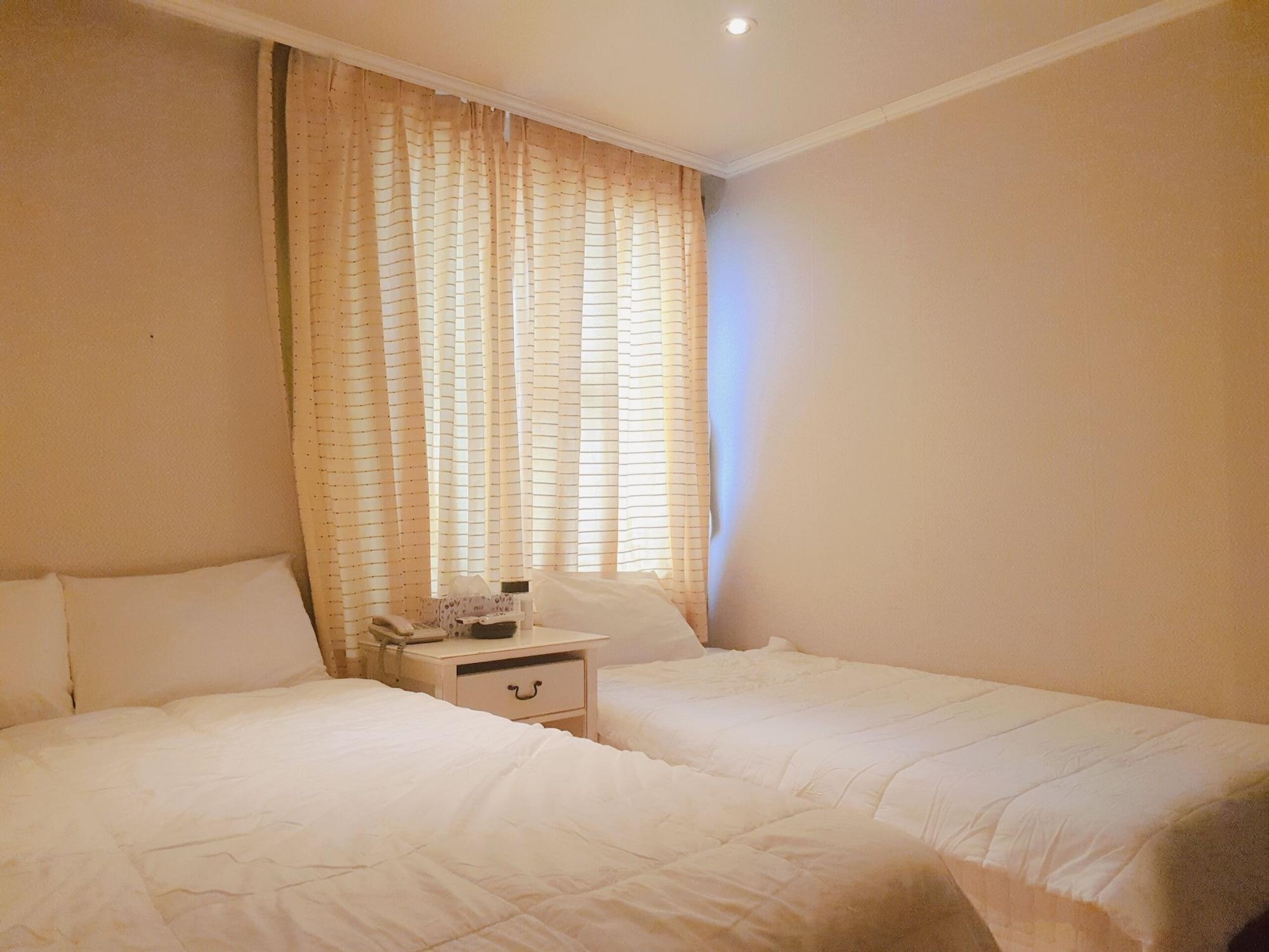 Hotel Good Inn Seogwipo Eksteriør billede