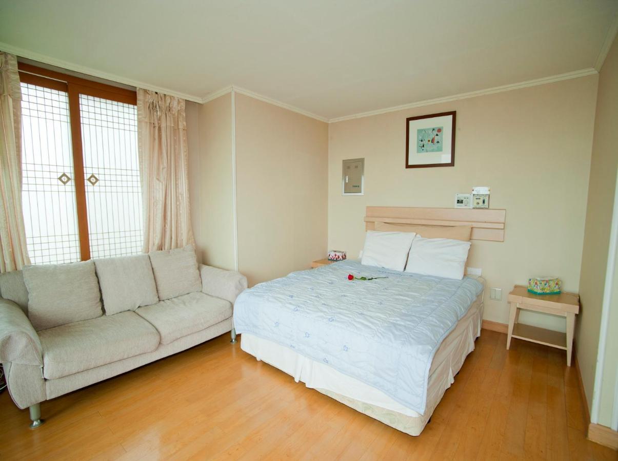Hotel Good Inn Seogwipo Eksteriør billede